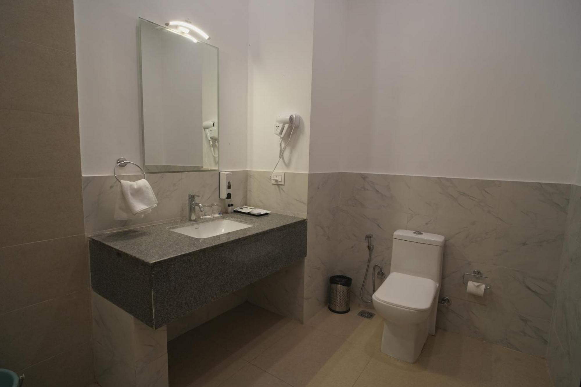 Tdi Club Retreat Sector-110 Hotel Mohali Екстериор снимка