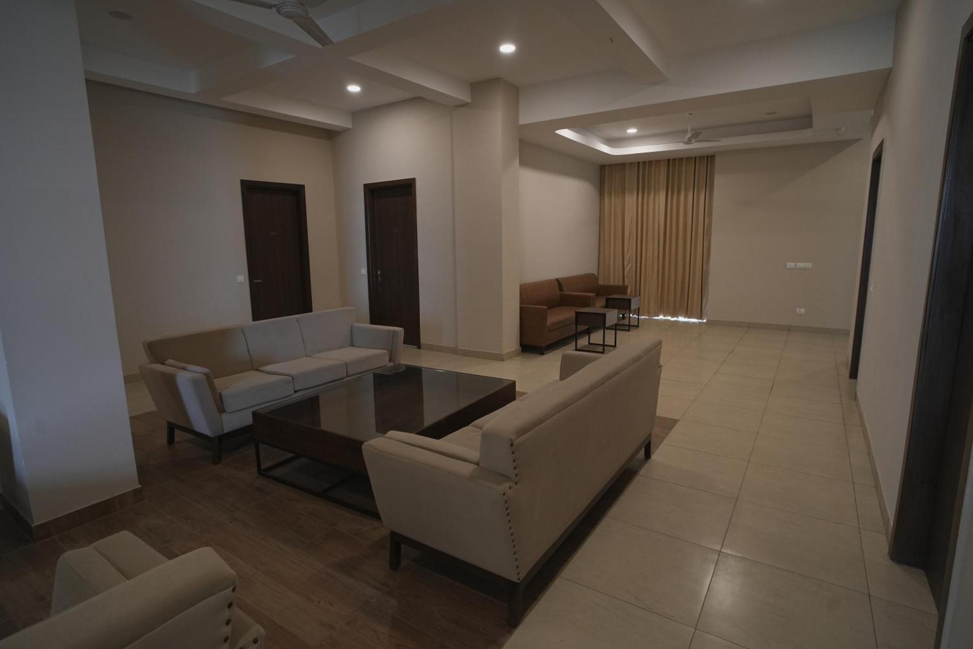 Tdi Club Retreat Sector-110 Hotel Mohali Екстериор снимка
