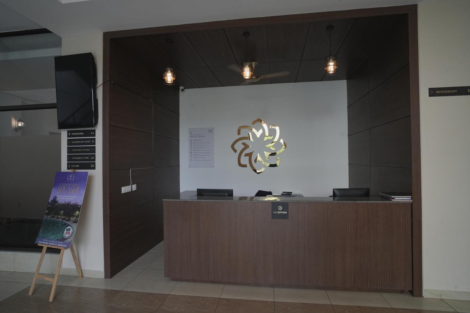 Tdi Club Retreat Sector-110 Hotel Mohali Екстериор снимка