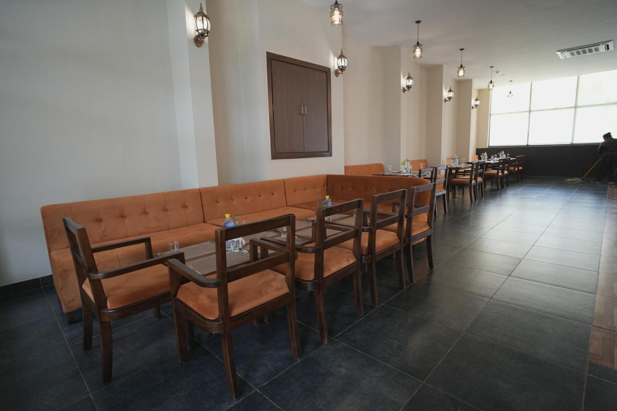 Tdi Club Retreat Sector-110 Hotel Mohali Екстериор снимка
